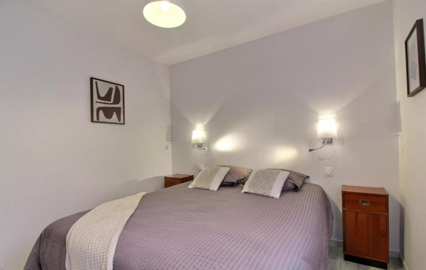Appartement Hyper Centre Avec Garage Prive كونكارنو المظهر الخارجي الصورة